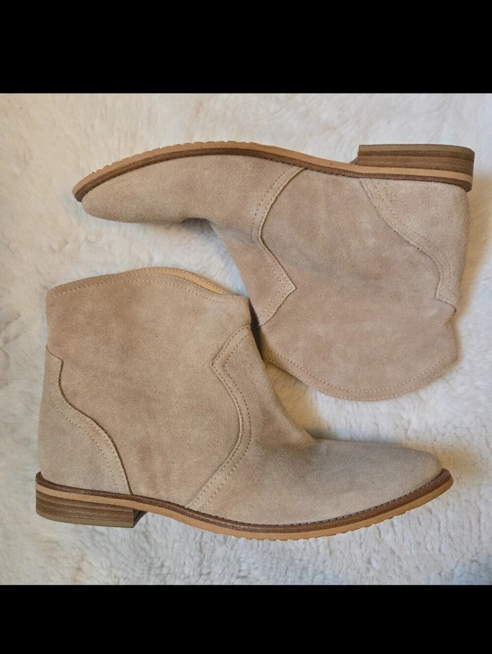 Geox Beige Suede Ankle Booties